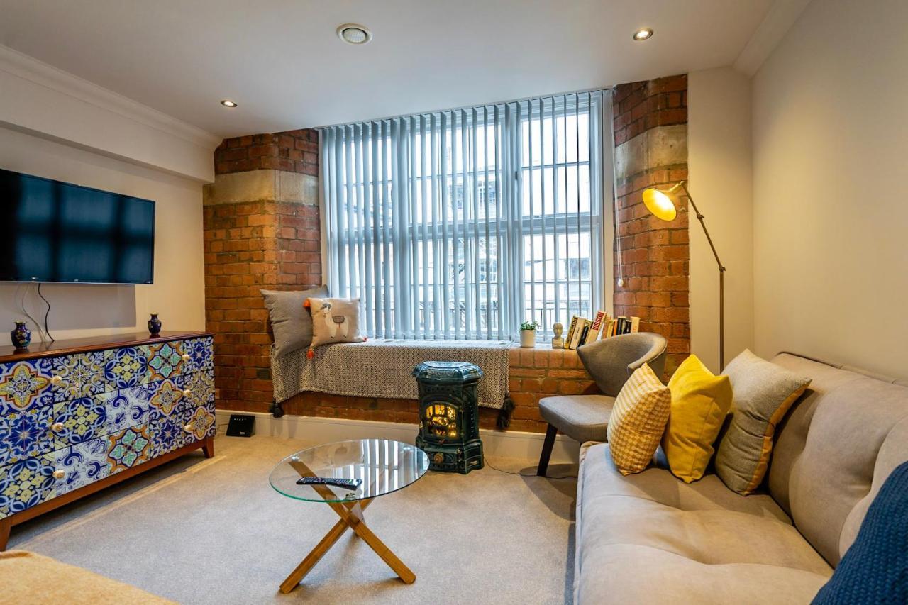 48 Cocoa Suites York Exteriör bild